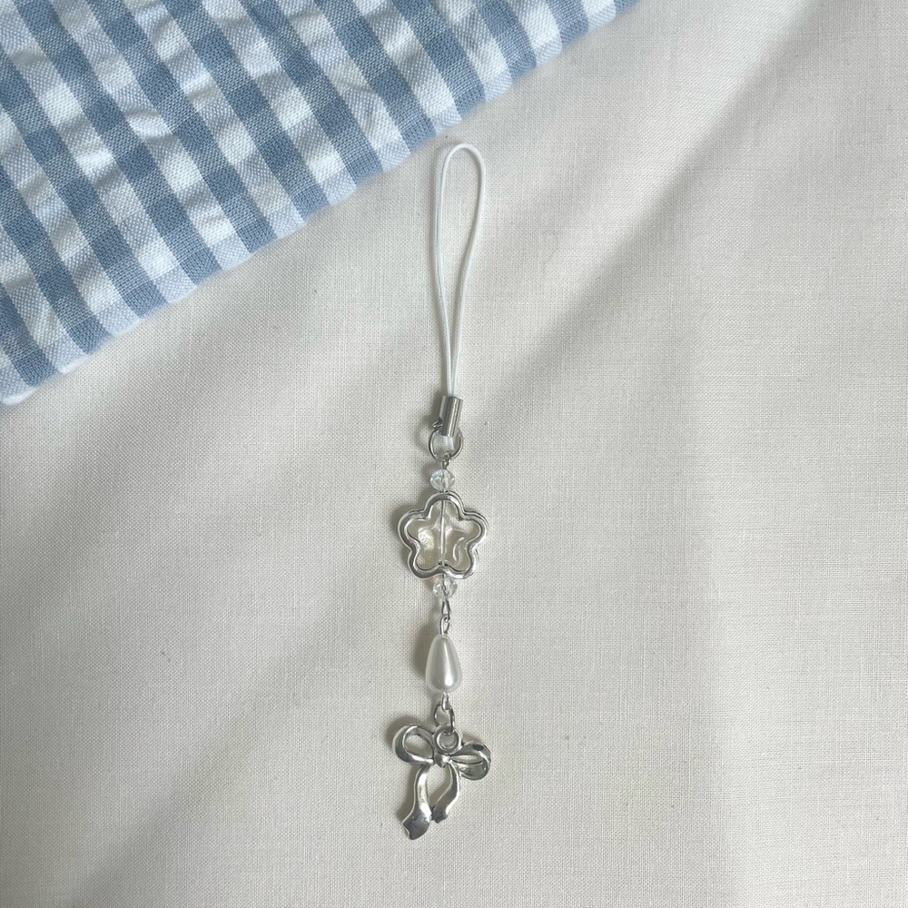 coquette phone charm